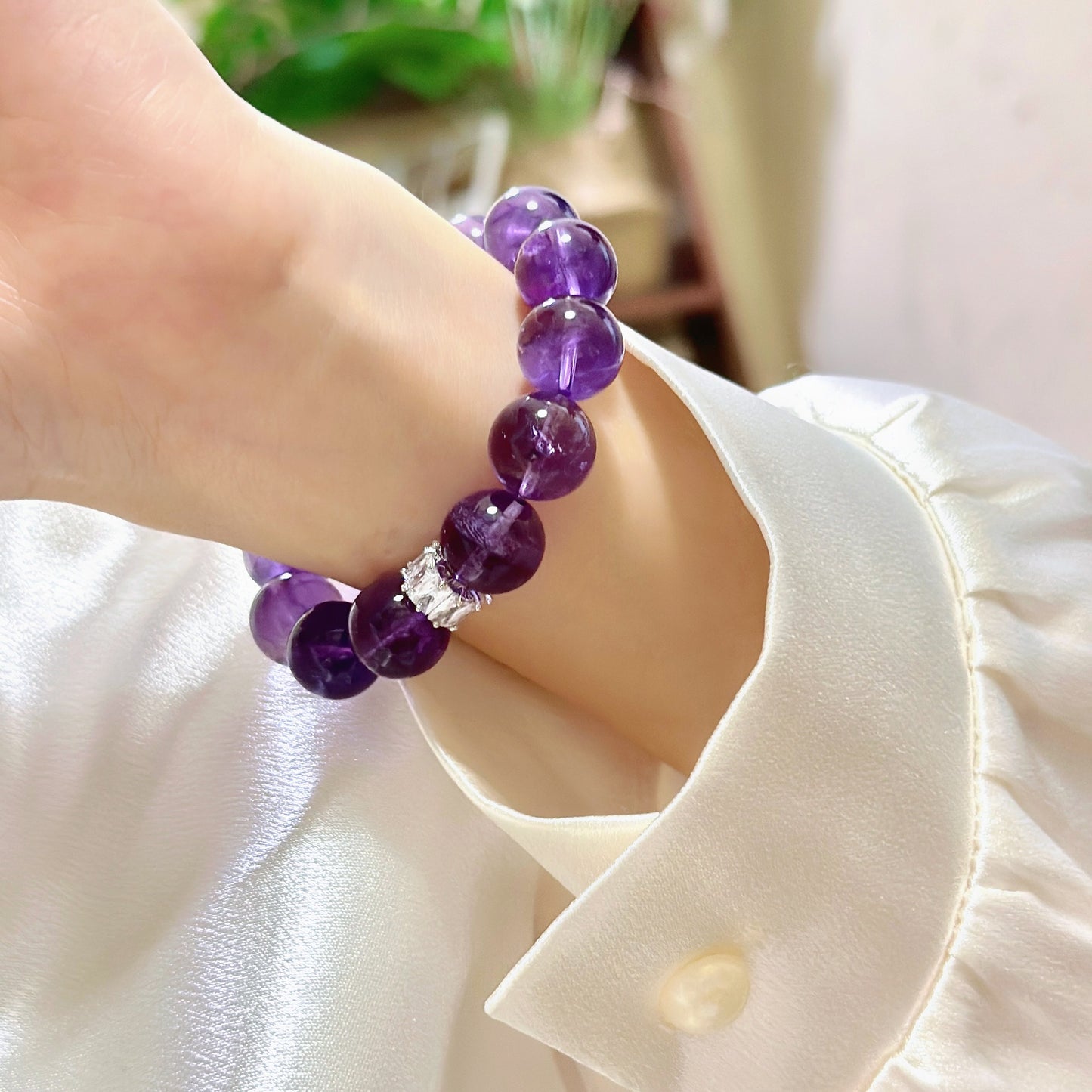 Natural Amethyst Crystal Bracelet – Purple Gemstone Energy Beaded Bracelet aurimala